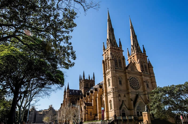 英國結(jié)婚證書用于深圳中國銀行辦理貸款使用怎么辦理公證？