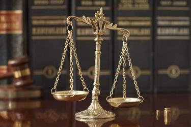 香港結(jié)婚離婚要出售內(nèi)地房子需要辦理公證，是否可以在大陸辦理嗎？