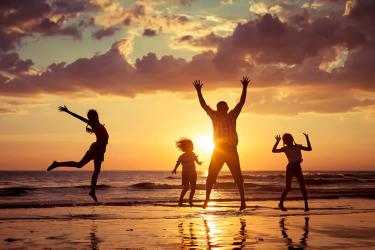 香港個(gè)人授權(quán)委托書用于上海辦理夫妻房產(chǎn)贈予子女的公證該怎么做？