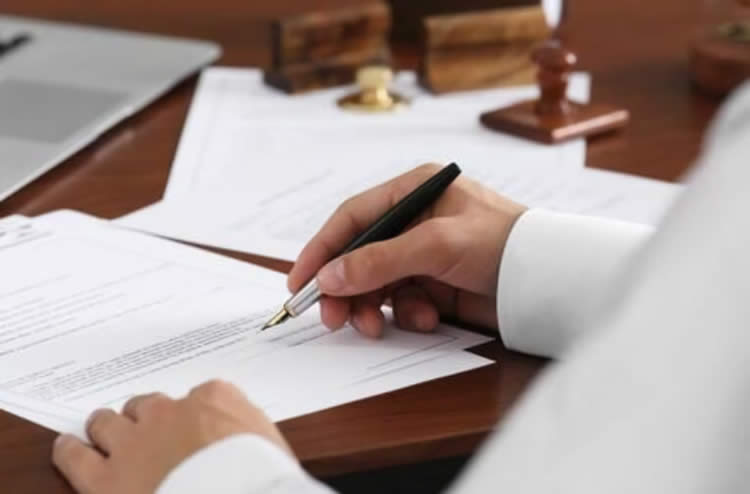 BVI公司投資中國設(shè)立公司怎么在香港辦理主體資格證明公證呢？