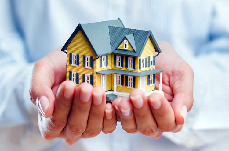 香港人要接受父母贈(zèng)與的大陸房產(chǎn)但人不方便回內(nèi)地要怎么辦理公證？