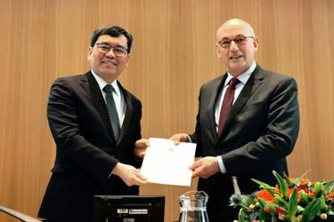 中國正式遞交申請(qǐng)加入海牙公約國成員 11月生效