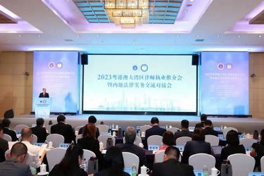 廣東積極推進(jìn)大灣區(qū)律師執(zhí)業(yè)試點(diǎn)，已有350多名大灣區(qū)律師