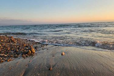 有過一段婚姻的香港人現(xiàn)要在內(nèi)地再婚如何做離婚后未再婚的聲明公證書呢？