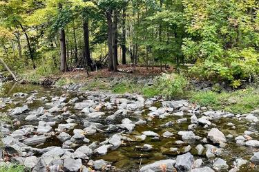 香港結(jié)婚證用于在內(nèi)地辦理離婚手續(xù)的公證書可以附雙方的身份證嗎？