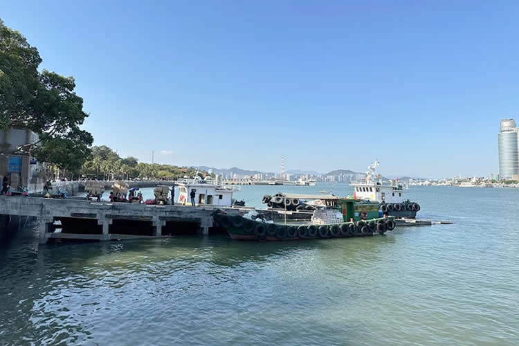 香港公司授權委托律師在內(nèi)地打官司，需要做文件公證嗎？