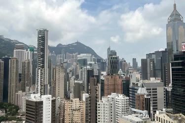 要把佛山公司的股東變更為香港企業(yè)怎么辦理簡(jiǎn)化版香港公證文書(shū)呢？